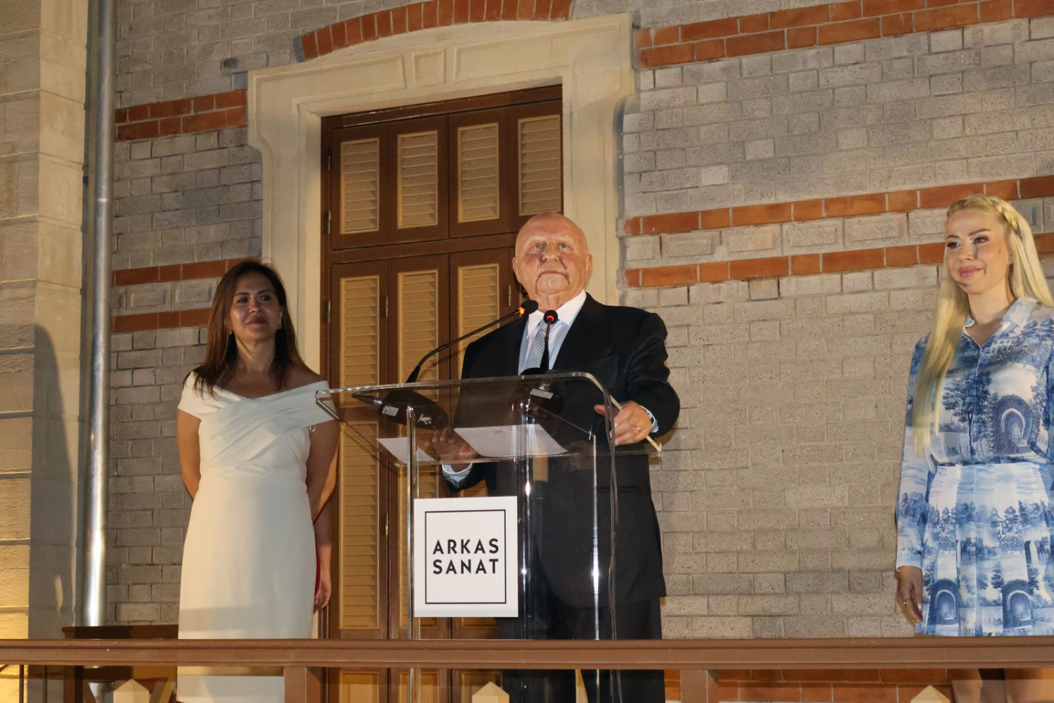 Arkas Sanat Göztepe açıldı